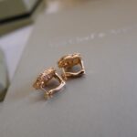[Eternal Jewelry]LUCKY PINK GOLD WHITE MOP EARRINGS - Image 9