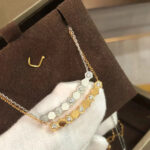 [Eternal Jewelry]BEE LOVE NECKLACE DIAMOND - Image 4
