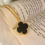[Eternal Jewelry]CLOVER 25MM NECKLACE GOLD ONYX - Image 4