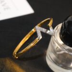 [Eternal Jewelry]VOLTE UPSITE DOWN GOLD DIAMOND BRACELET - Image 4