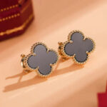 [Eternal Jewelry]CLOVER MEDIUM 1 MOTIFS  ONYX STUD EARRINGS - Image 7