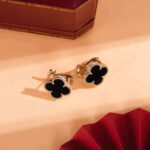 [Eternal Jewelry]CLOVER MEDIUM 1 MOTIFS  ONYX STUD EARRINGS - Image 9