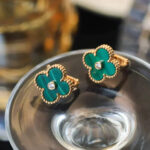 [Eternal Jewelry]CLOVER MEDIUM 1 MOTIFS MALACHITE DIAMOND EARRINGS - Image 6