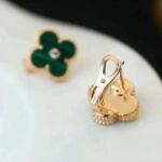 [Eternal Jewelry]CLOVER MEDIUM 1 MOTIFS MALACHITE DIAMOND EARRINGS - Image 9