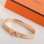 [Eternal Jewelry]HM KELLY BEIGE BRACELET - Image 2
