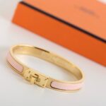 [Eternal Jewelry]HM KELLY LIGHT PINK BRACELET - Image 4