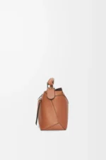 Small Puzzle Edge bag in classic calfskin - Image 5
