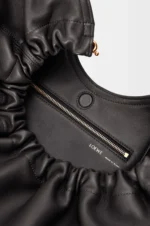 Medium Squeeze bag in mellow nappa lambskin - Image 6