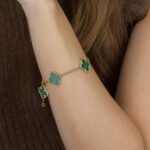 [Eternal Jewelry]CLOVER 5 MOTIFS MALACHITE BRACELET - Image 3