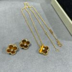 [Eternal Jewelry]CLOVER 15MM DIAMOND AND YELLOW TIGER'S EYE AGATE necklace - Image 6