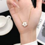 [Eternal Jewelry]LUCKY WHITE MOP PLUM BLOSSOM  BRACELET - Image 5