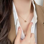 [Eternal Jewelry]BEE MINI PEDANT DIAMOND NECKLACE - Image 6