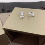 [Eternal Jewelry]JEUX DE WHITE MOP SILVER DIAMOND EARRINGS