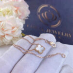 [Eternal Jewelry]CLOVER WHITE MOP SINGLE FLOWER BRACELET - Image 2
